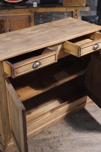 interieur meuble occasion brocante